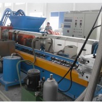 高濃度炭黑色母造粒機(jī),炭黑色母粒造粒機(jī),雙腕喂料機(jī)